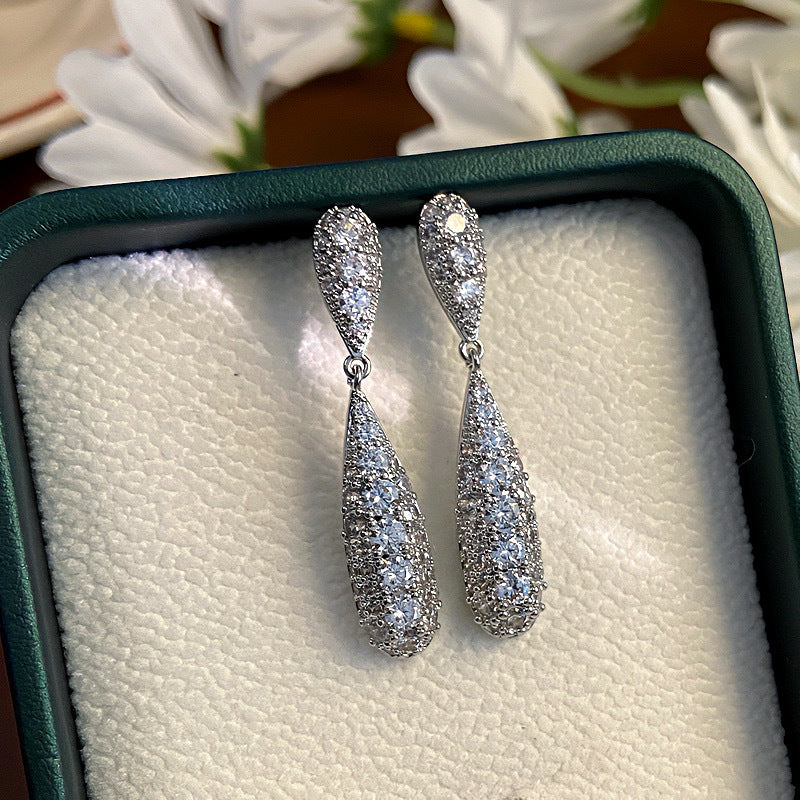 New Micro Inlaid Zircon Long Water Drop Earrings